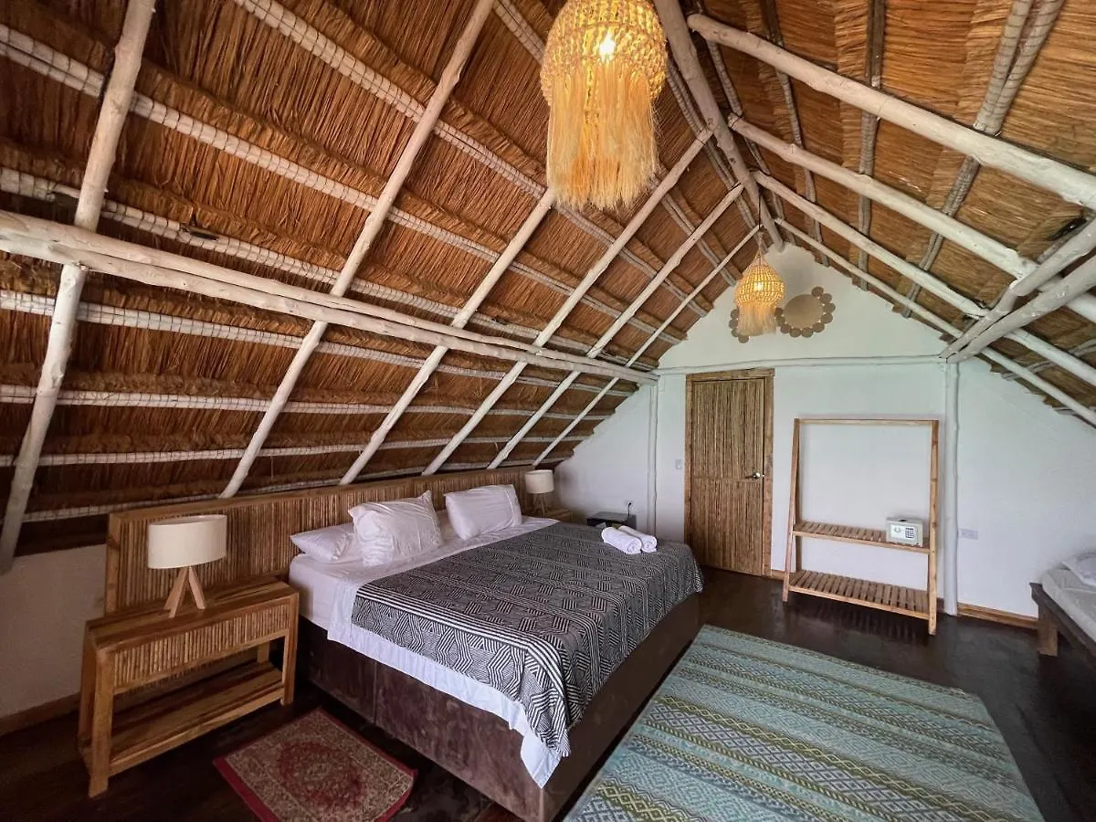 Nena Beach Club & Hotel Pendales 3*,  Colombia